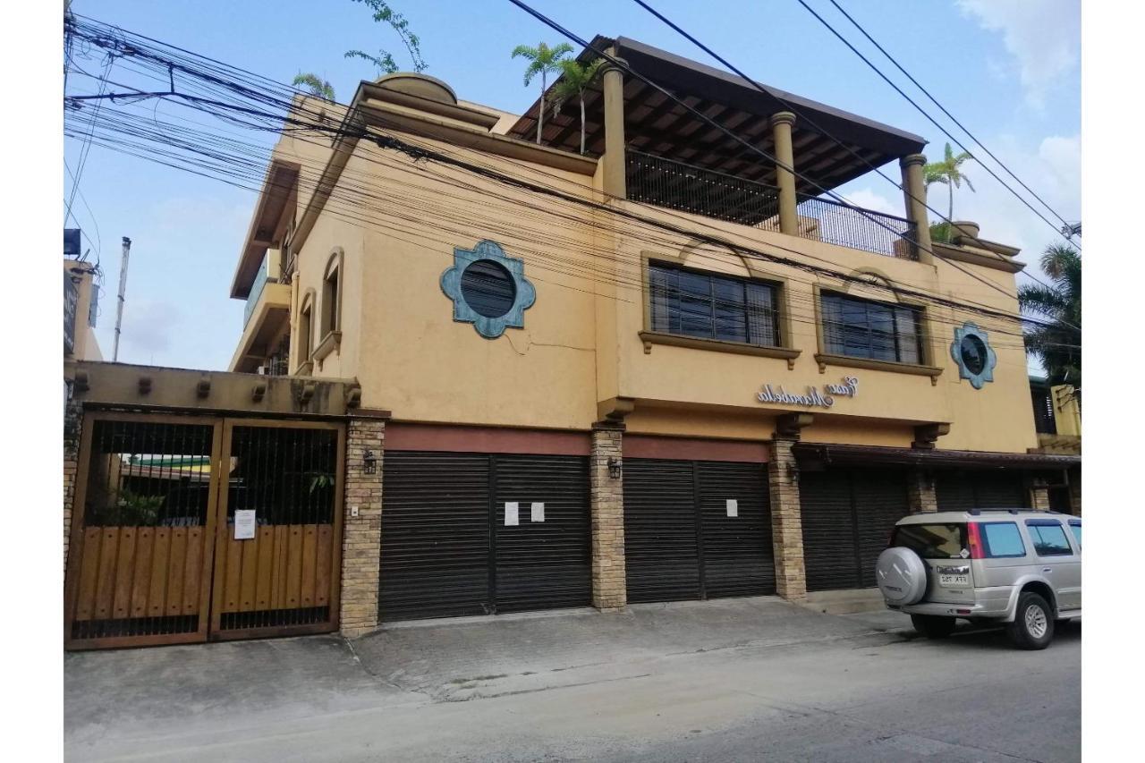 Reddoorz At Casa Marabella Villamonte Bacolod City מראה חיצוני תמונה