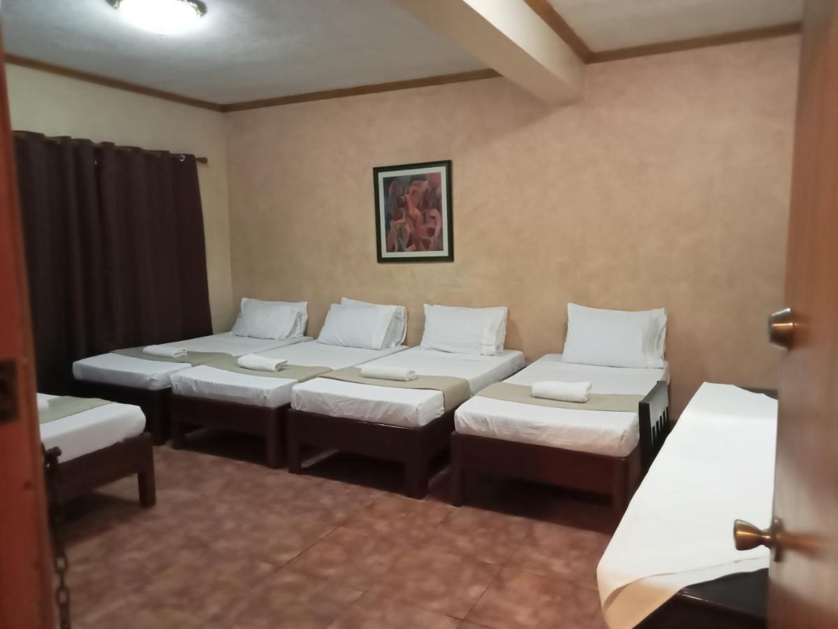 Reddoorz At Casa Marabella Villamonte Bacolod City מראה חיצוני תמונה